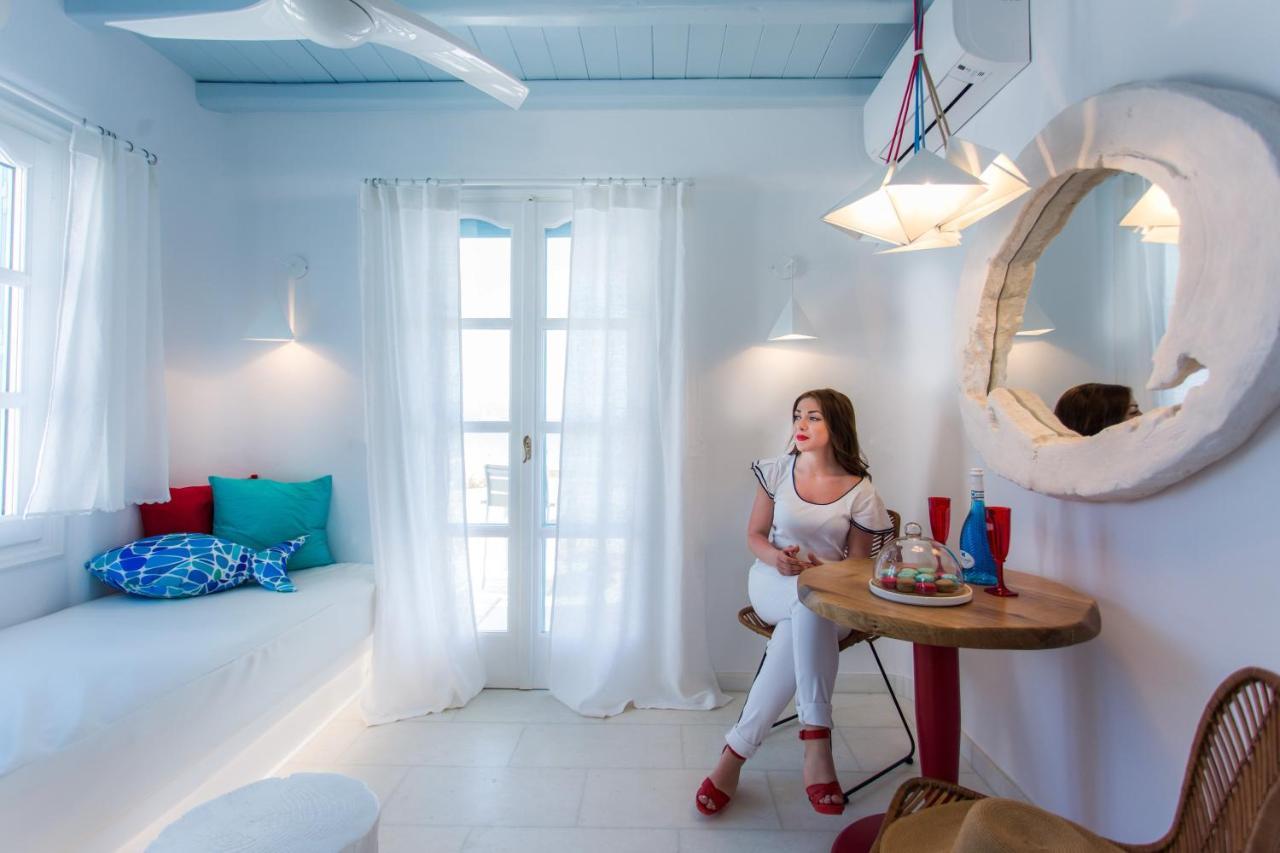 Naxian Riviera Exclusive Seafront Suites, Junior Suite アギオス・プロコピオス エクステリア 写真