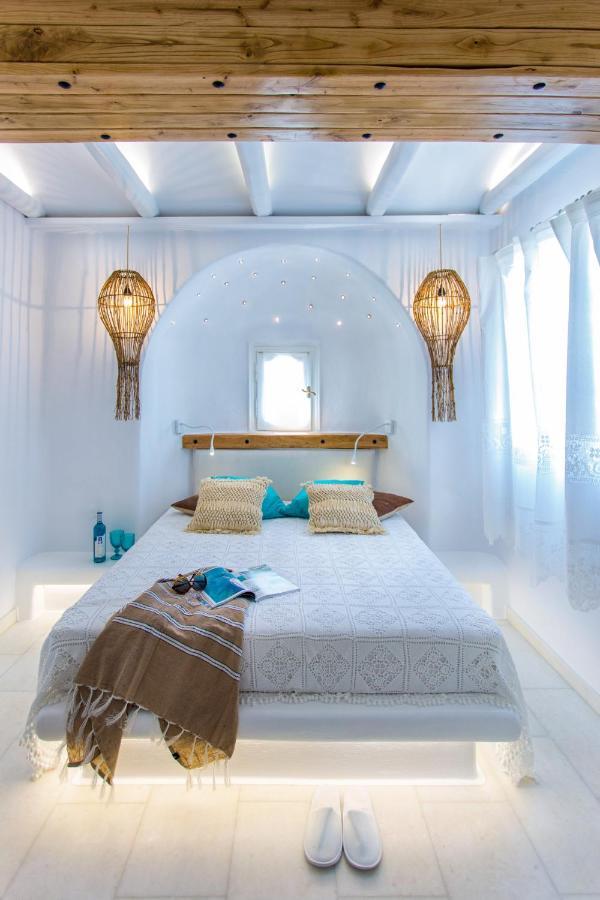 Naxian Riviera Exclusive Seafront Suites, Junior Suite アギオス・プロコピオス エクステリア 写真